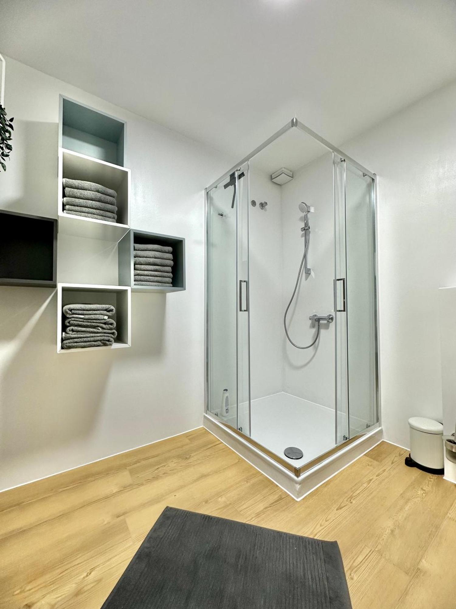 City-Apartment Mit Dachterrasse & Massagesessel In Der Fussgaengerzone K4 Oldenburg Exterior photo